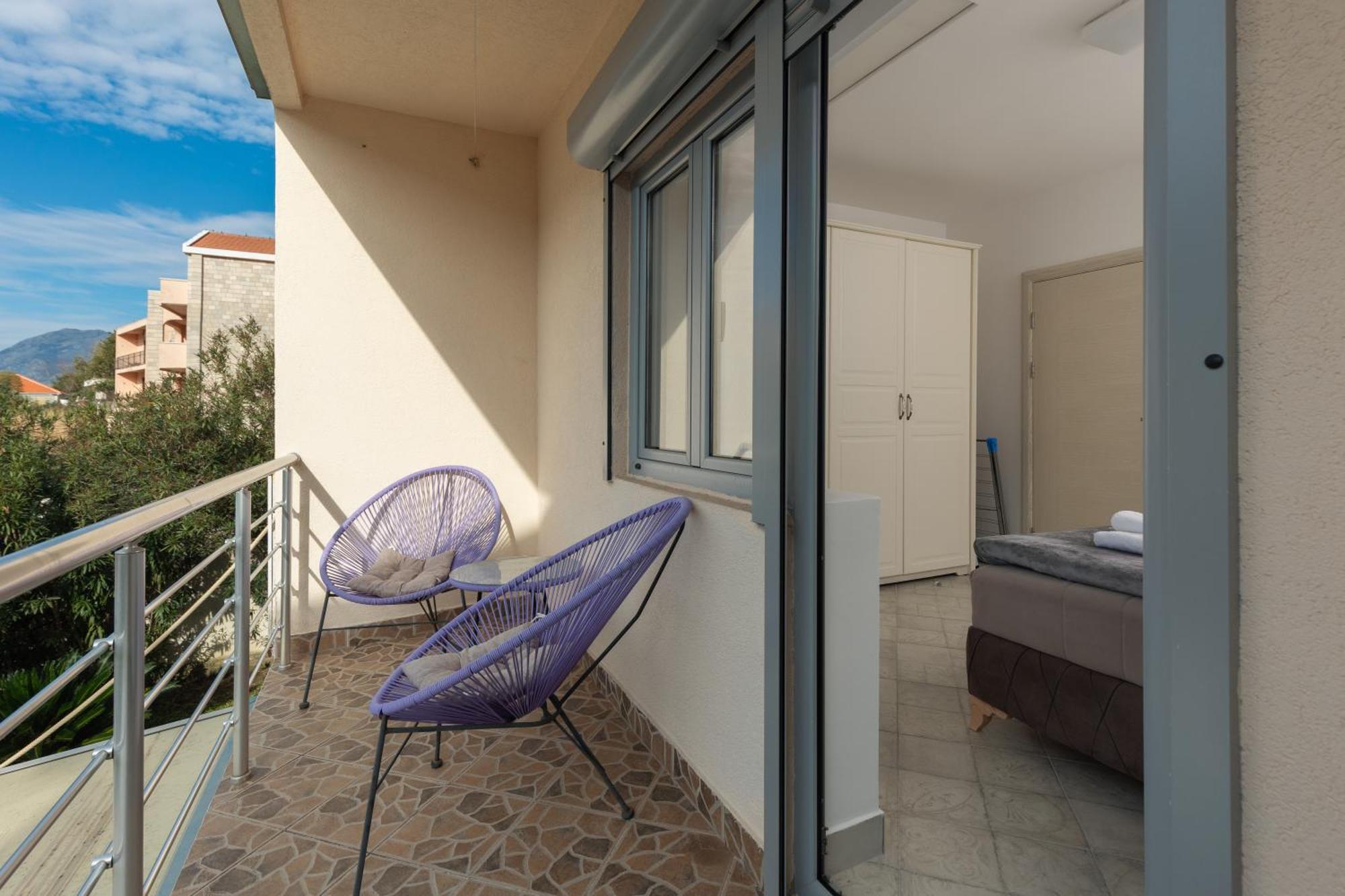 Ana'S Place Near The Sea Kotor Exterior photo